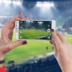 smartphone-mobile-hand-screen-woman-technology-906360-pxhere.com